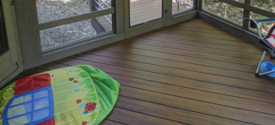 choosing outdoor deck material
